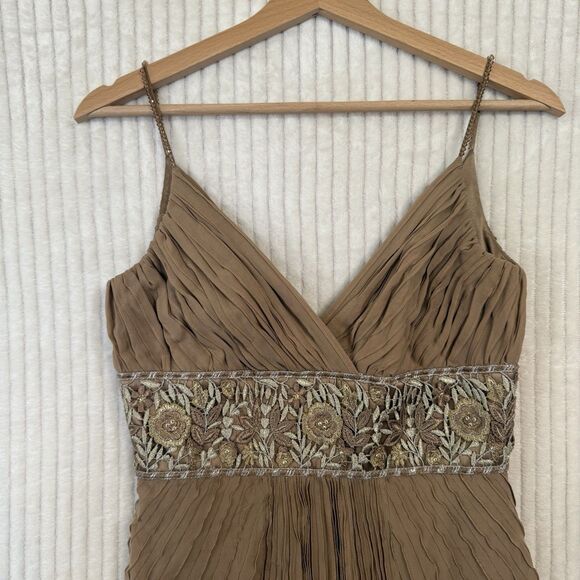 Carmen Marc Valvo 100% Silk Embellished Straps Pleated Dress Tan Size 0 - Picture 8 of 16